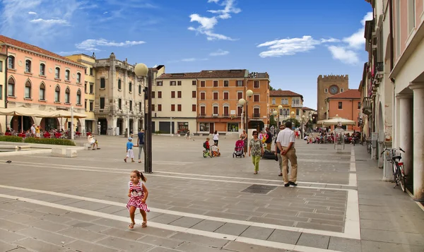 VENICE, MESTRE-29 de junho de 2014: Mestre em 29 de junho de 2014. Piazza Er — Fotografia de Stock