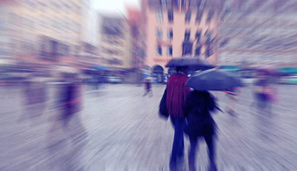 Abstrakt bakgrund. Regnig dag. Hauptmarkt, det centrala torget o — Stockfoto