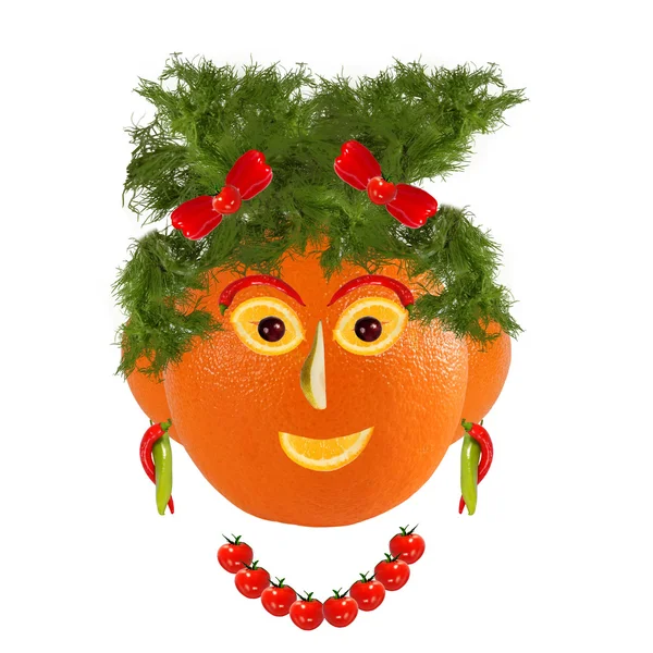 Alimentación saludable. Cara de mujer divertida hecha de frutas y verduras —  Fotos de Stock