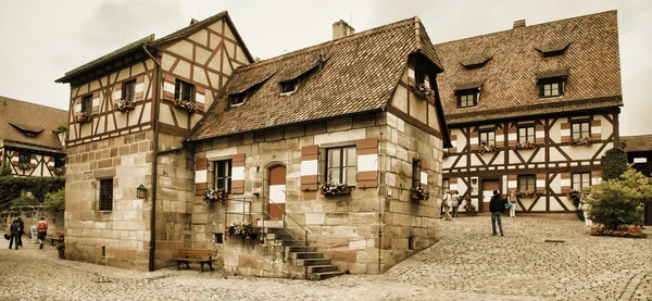 NURNBERG, ALEMANIA - 13 de julio de 2014. Casas en Castillo Imperial Nure — Foto de Stock