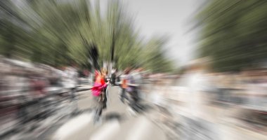 Arka plan. Yayalar yürüyüş - Bitirim ı. Radyal