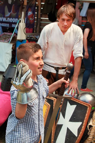 Vatra, Moldova. June 28, 2015. Medieval Festival. Spectators are — Stock Photo, Image