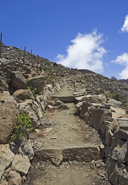 Trail på Haleakala volcano Maui, Hawaii — Stockfoto