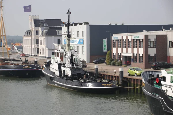 Den Gamla Hamnen Med Bogserbåt Från Maassluis Nära Rotterdams Hamn — Stockfoto