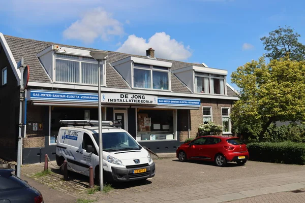 オランダのNieuwerkerk Aan Den IjsselのDorrestein地区にあるJ Beijerinckstraat — ストック写真