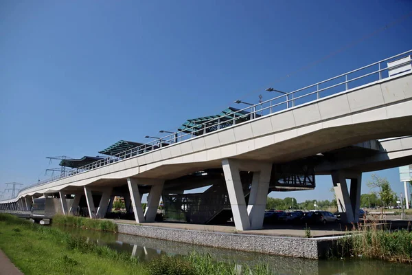 Metrostation Nesselande Als Onderdeel Van Een Nieuw Stadsdeel Van Uitbreiding — Stockfoto