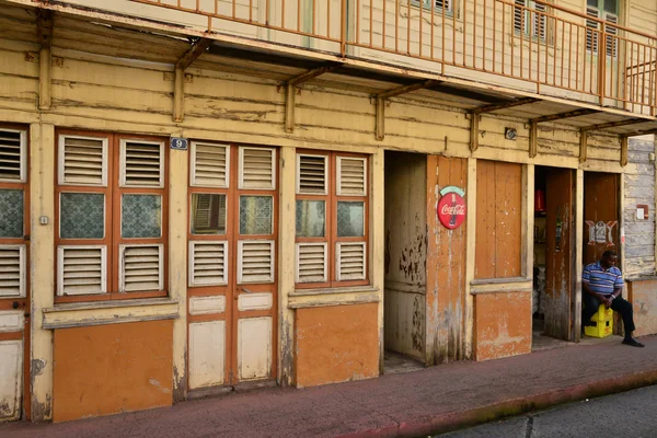 Martinica, pitoresca cidade de Le Saint Esprit nas Índias Ocidentais — Fotografia de Stock