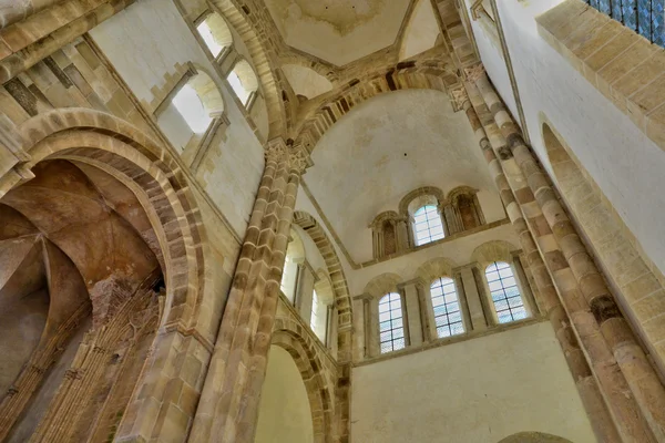 Frankrijk, schilderachtige stad van Cluny in Saone et Loire — Stockfoto