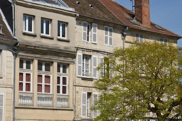 Frankrike, den pittoreska staden av Magny en Vexin — Stockfoto