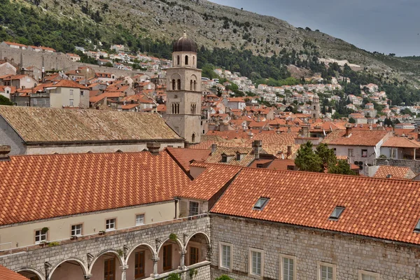 Croácia, cidade velha e pitoresca de Dubrovnik — Fotografia de Stock