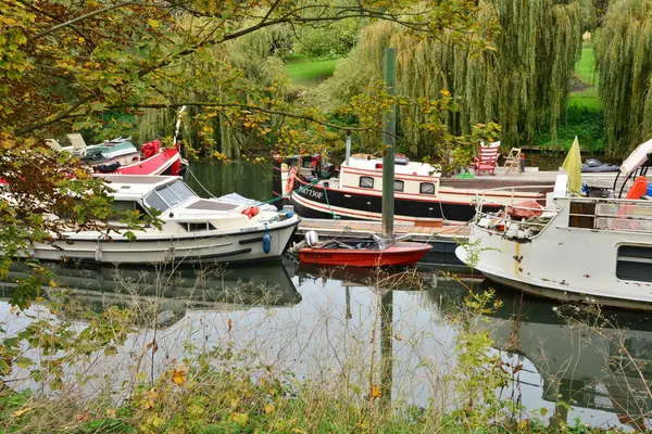 France, the picturesque city of Poissy — Stock Photo, Image