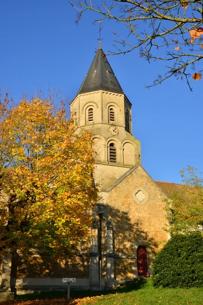 Yvelines, a pitoresca igreja de Saint Martin la Garenne — Fotografia de Stock