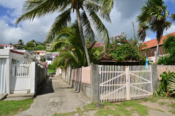 Martinica, pintoresca ciudad de Le diamant en las Indias Occidentales — Foto de Stock