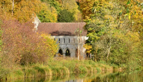 Frankreich, malerische fontaine guerard abtei von radepont im normannischen — Stockfoto