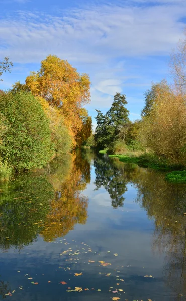 Frankreich, malerisches dorf radepont in der normandie — Stockfoto