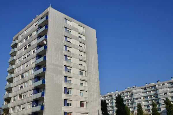 Francia, la città di Les Mureaux — Foto Stock