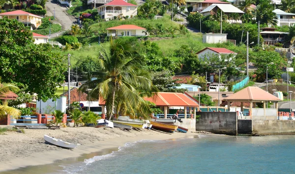 Martinik, malebné město Les Anses d Arlet západě jsem — Stock fotografie