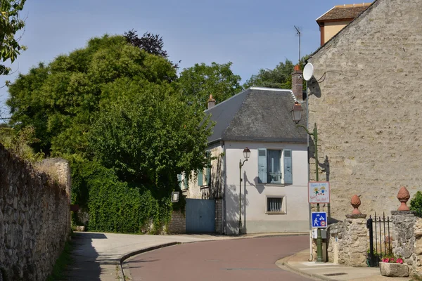 França, a pitoresca aldeia de oinville sur Montcient — Fotografia de Stock