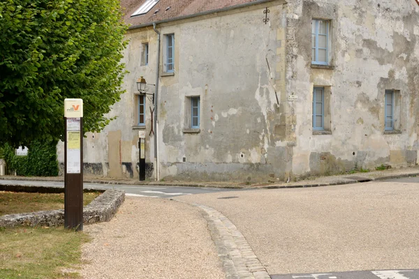 WY dit Joli Village, Francie - srpen 8 2015: malebné vi — Stock fotografie