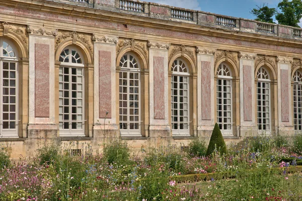 Версаль, Франція - Серпень 19 2015: Версальський замок — стокове фото