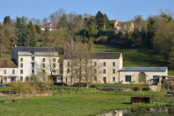 Gaillon sur Montcient, France - february 29 2016 : picturesque v — Stock Photo, Image