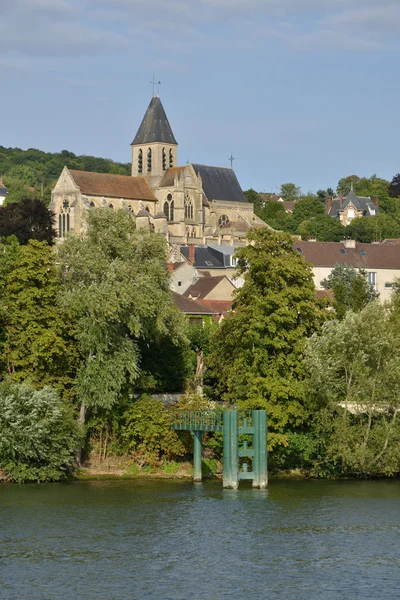 Triel pitoresk köy sur Seine — Stok fotoğraf