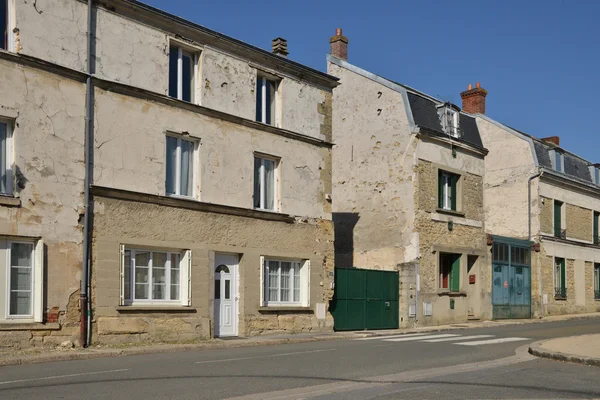 Frankrijk, het schilderachtige dorpje van sagy — Stockfoto
