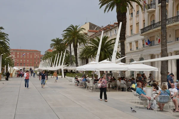 Chorvatsko; malebné a historické město Split v balkánské — Stock fotografie