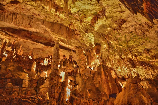 Eslovenia, pintoresca e histórica cueva de Postojna —  Fotos de Stock