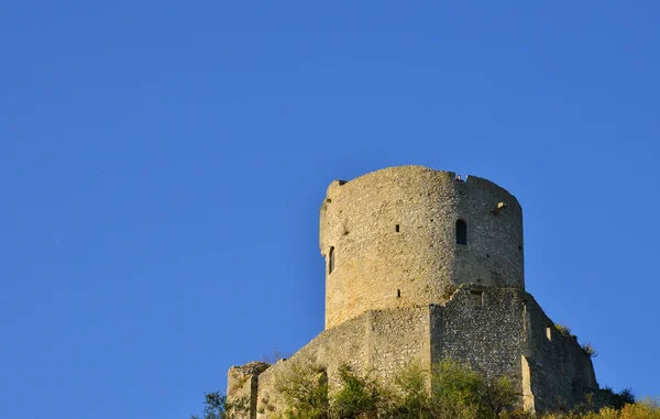 Франція, мальовничі замку ла Рош Guyon — стокове фото