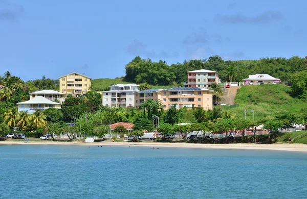 Martinique, schilderachtige stad van La Trinite in West-Indië — Stockfoto