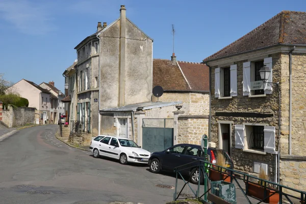 法国，风景如画的村庄里的我们在 Val doise — 图库照片