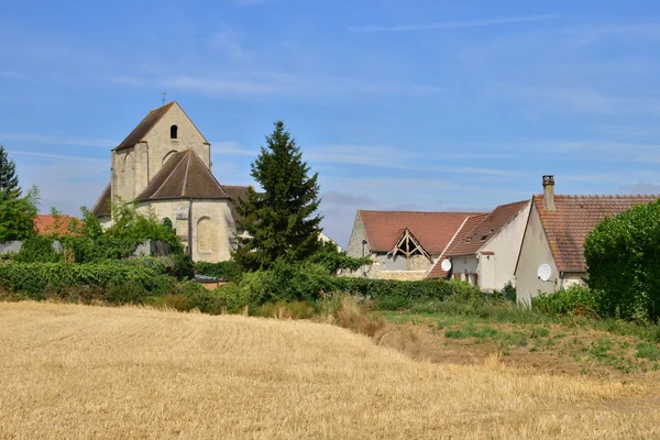 La Villeneuve saint Martin, França - 10 de agosto de 2015: o pitoresco — Fotografia de Stock