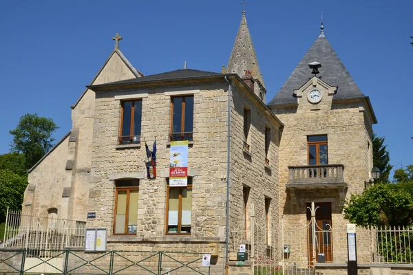 Francie, malebné vesnici Frouville — Stock fotografie