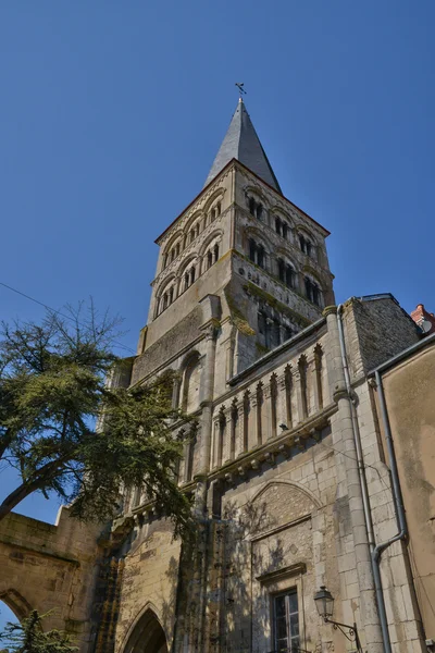 Frankreich, malerische stadt la charite sur loire in bourgogne — Stockfoto