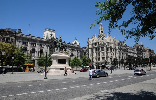 Porto, Portugal - 10 de julho de 2010: centro da cidade — Fotografia de Stock