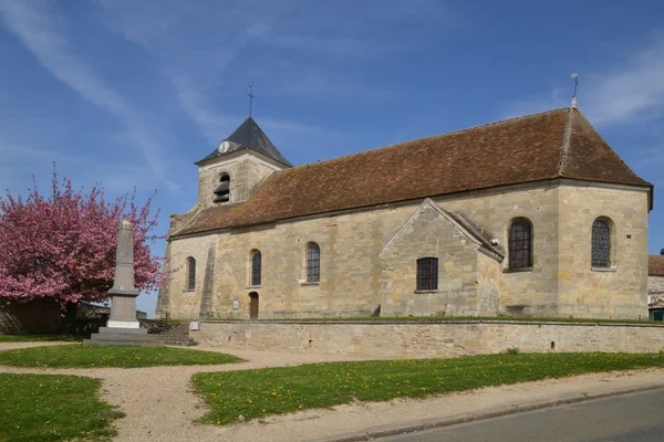 Frankrijk, het schilderachtige dorpje van sagy — Stockfoto