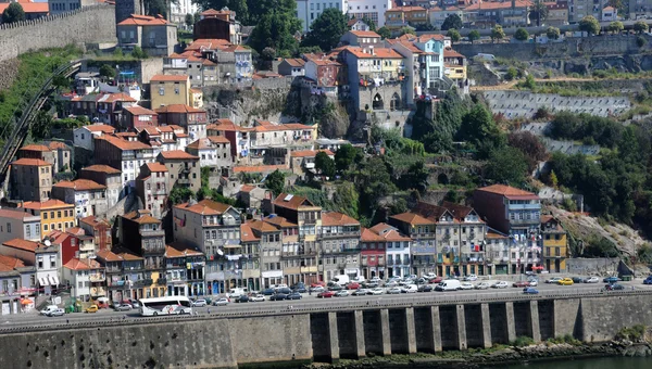 Porto, portugal - 10. juli 2010: stadtzentrum — Stockfoto