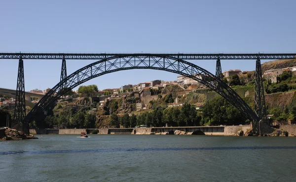 Porto, Portekiz - 10 Temmuz 2010: Köprü — Stok fotoğraf