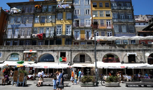 Porto, Portugal - 10 juli 2010: centrum — Stockfoto