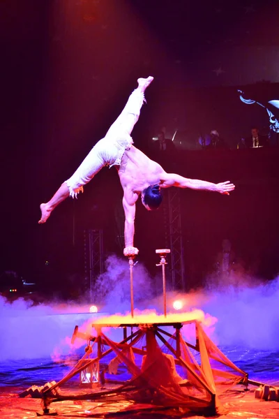 Les Mureaux, Francja - 5 marca 2016: Festiwal circus — Zdjęcie stockowe