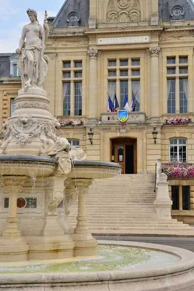 Frankrijk, het stadhuis van Evreux in Normandië — Stockfoto