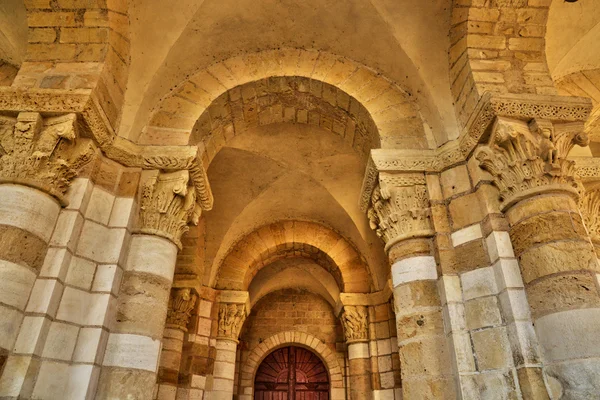 Pintoresca ciudad de Saint Benoit sur Loire en Val de Loire —  Fotos de Stock