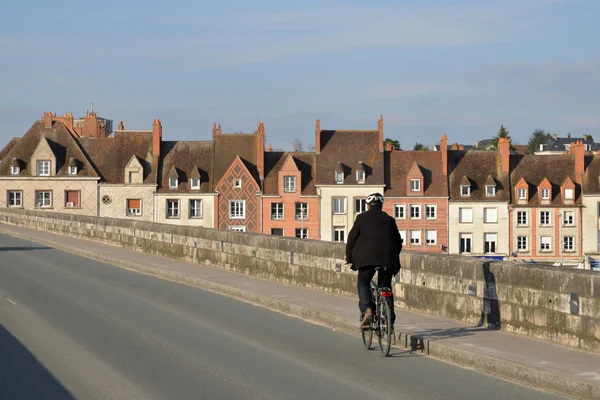 Billedlig by Gien i Loiret – stockfoto