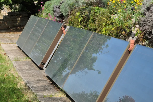 Le Castellet, France - april 20 2016 : solar panels — Stock Photo, Image
