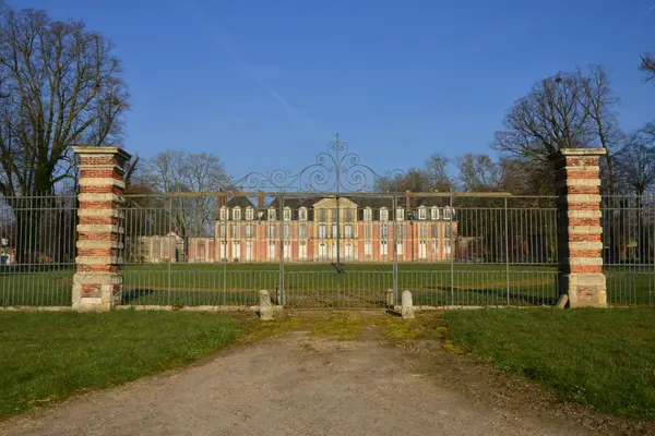 Ecouis, France - march 15 2016 : the Mussegros castle — Stock Photo, Image