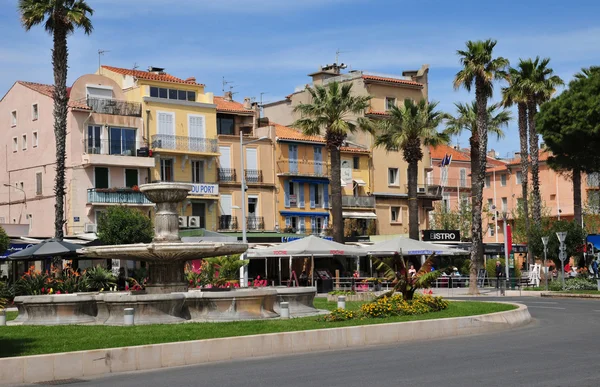 Bandol, France - april 20 2016 : the picturesque city — Stock Photo, Image