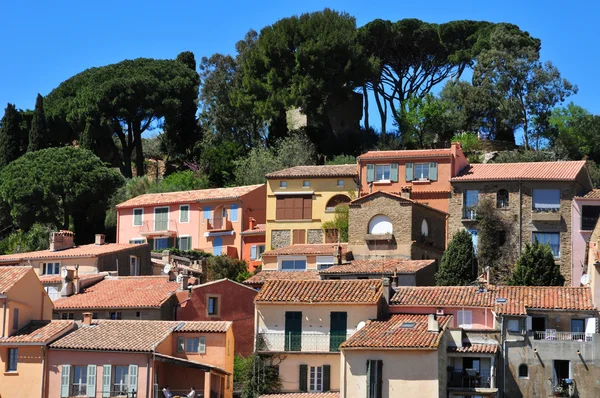 Bormes les Mimosas, France - april 18 2016 : the picturesque old — Stock Photo, Image