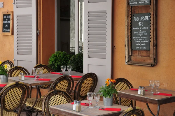 Saint Tropez; France - april 18 2016 : restaurant — Stock Photo, Image