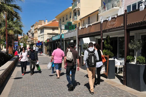 Sainte Maxime, Francja - kwietnia 2016 16: malownicze miasto — Zdjęcie stockowe
